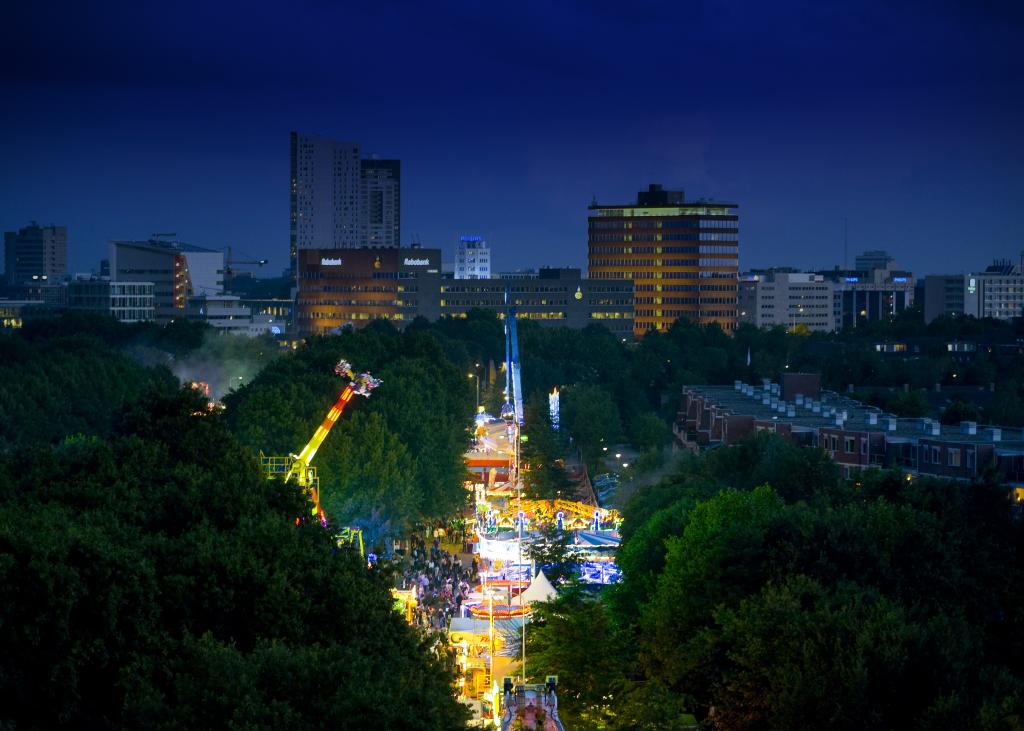 over park hilaria