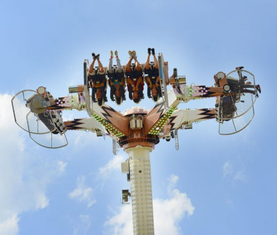over park hilaria